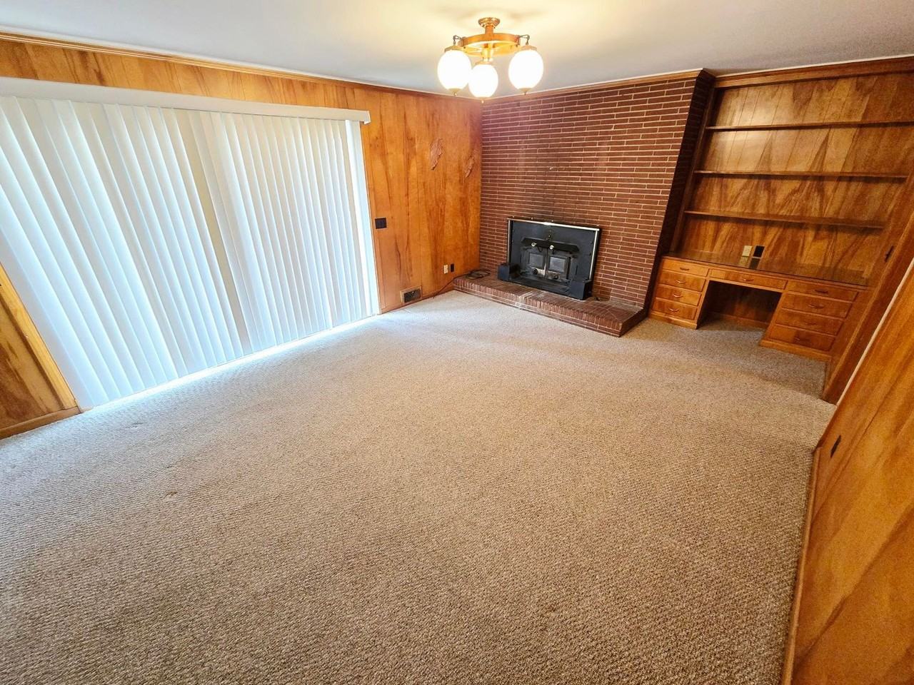 3261 Alamance Rd - Photo 7 of 21