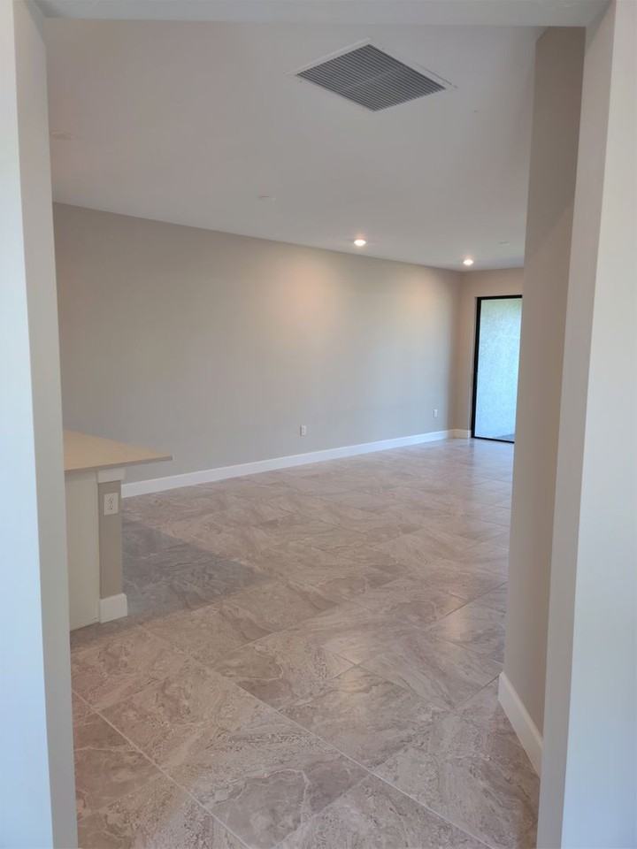 14558 Mossy Pine Ct - Photo 4 of 38