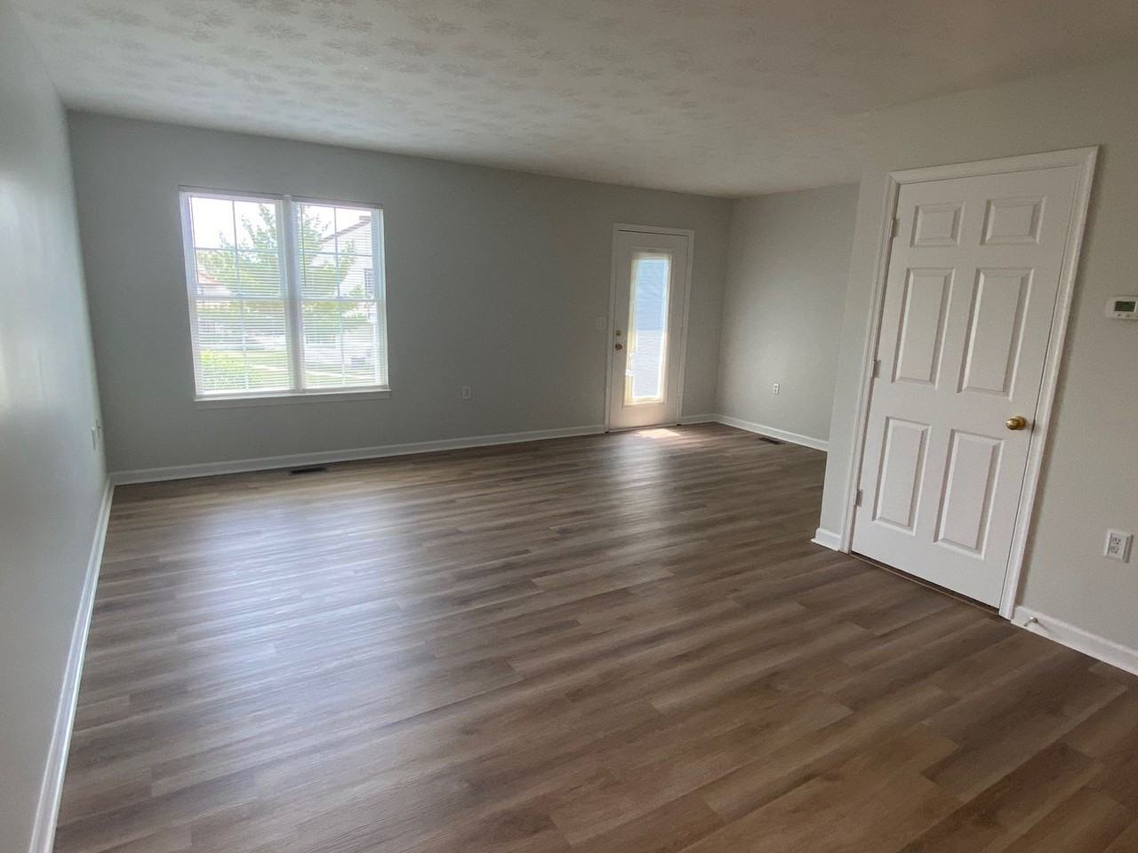 2438 Millwood Loop - Photo 5 of 11