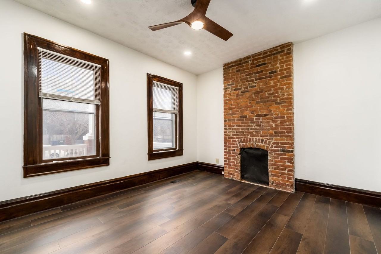 61 Sherman Ave - Photo 3 of 16