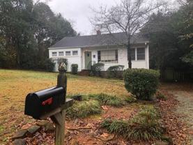 475 Woodlawn Ave - Photo 1 of 1