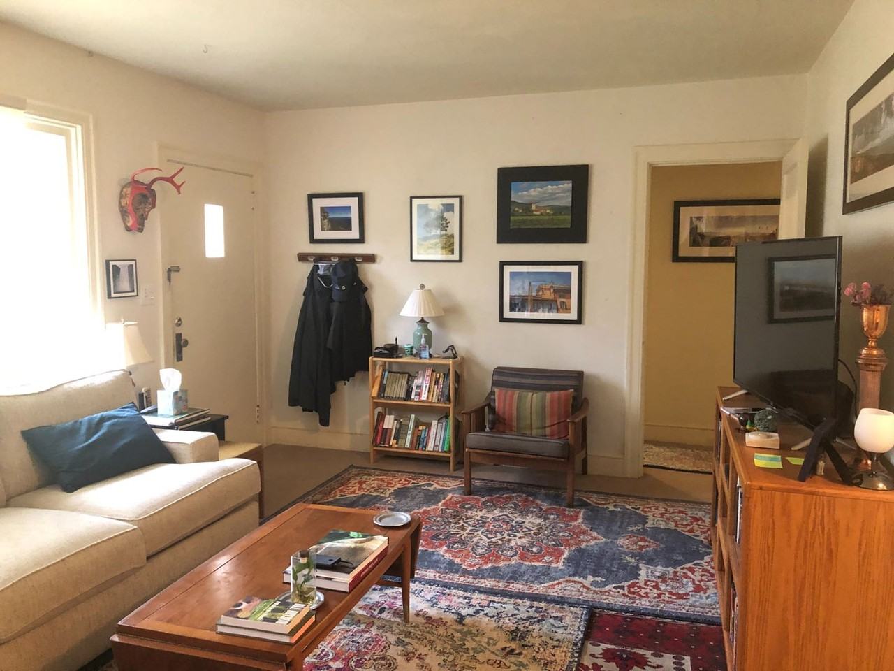 475 Woodlawn Ave - Photo 5 of 13