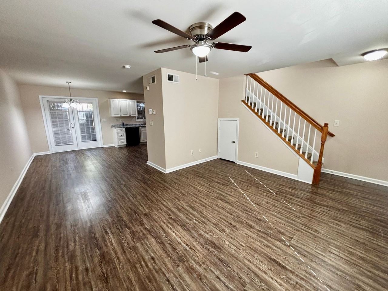 508 Summer Pl - Photo 2 of 20