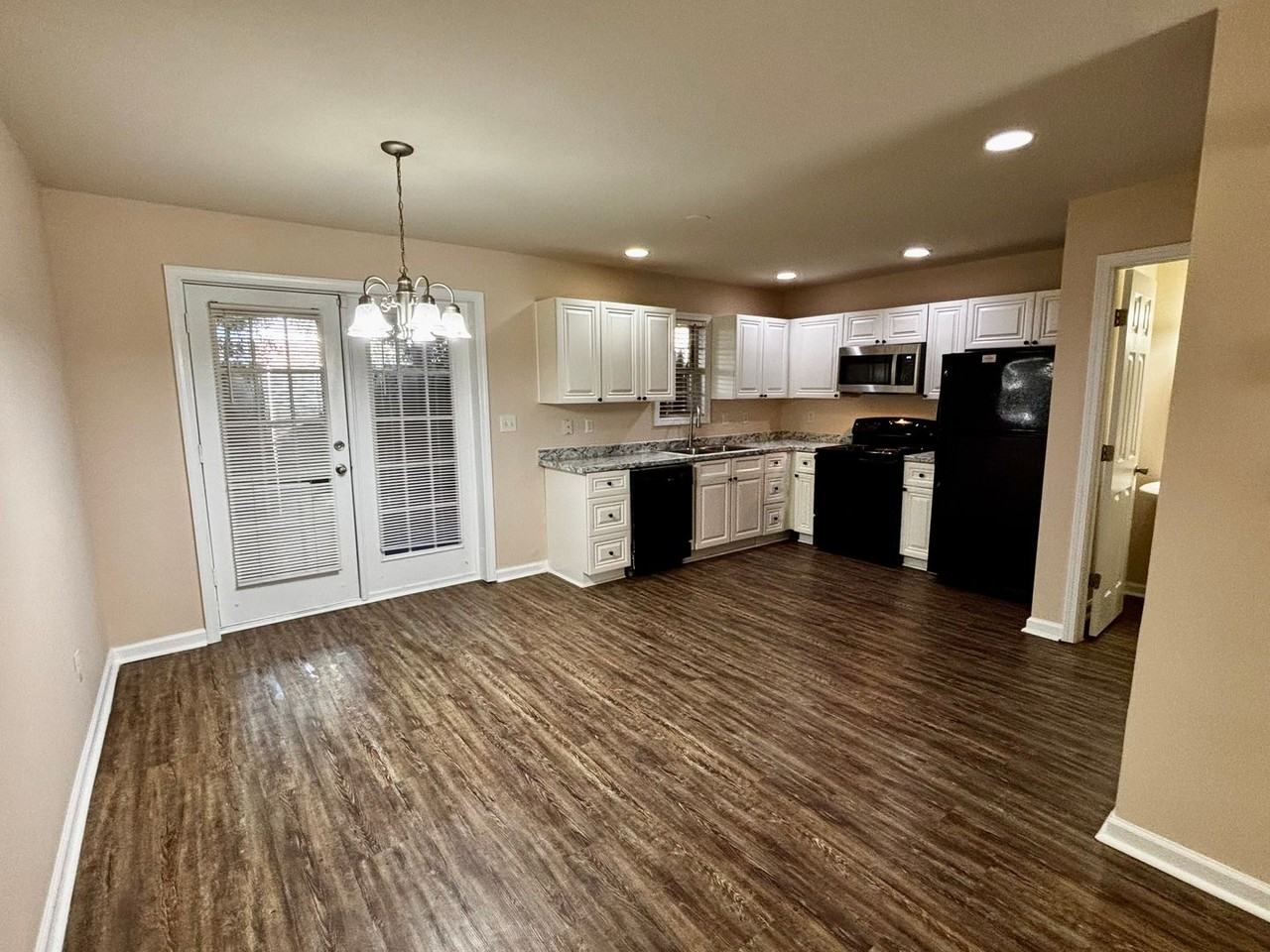 508 Summer Pl - Photo 4 of 20