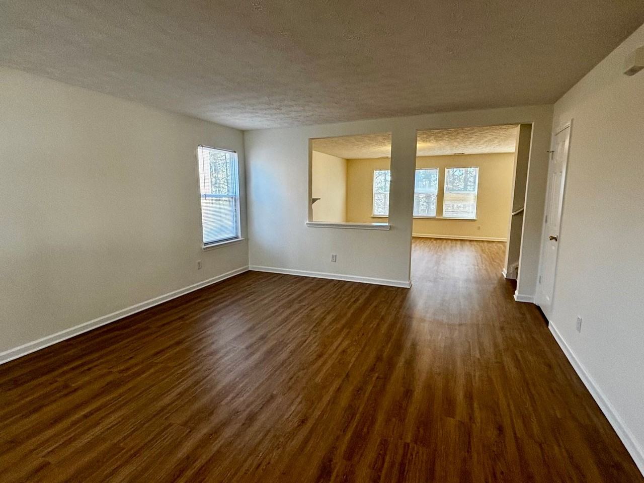 2735 Meadow Trace Dr - Photo 6 of 32