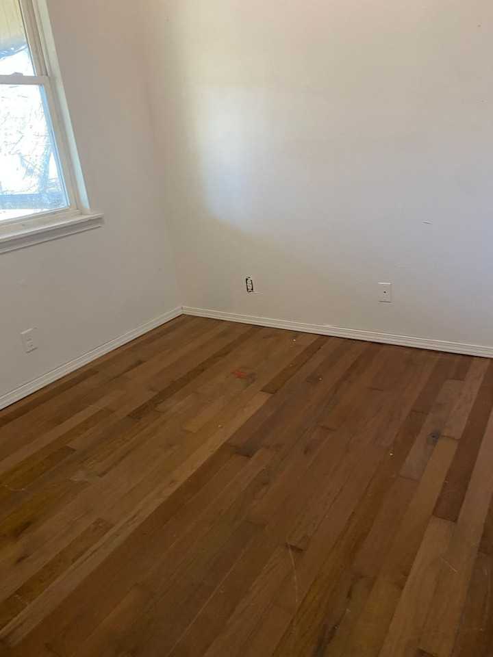 1409 N 21st St - Photo 4 of 7