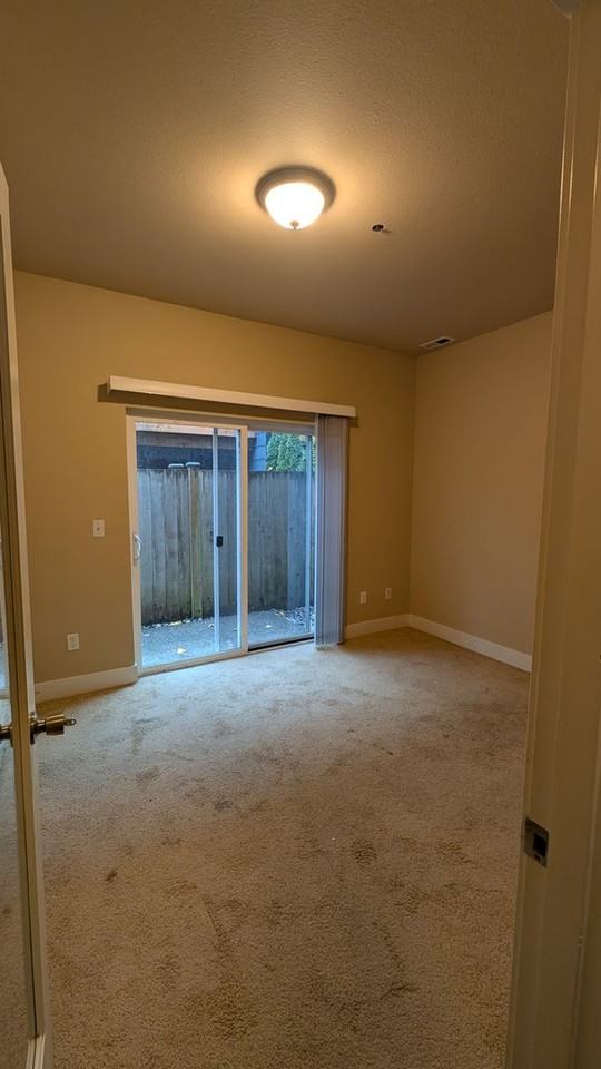 20410 41st Pl W - Photo 3 of 31