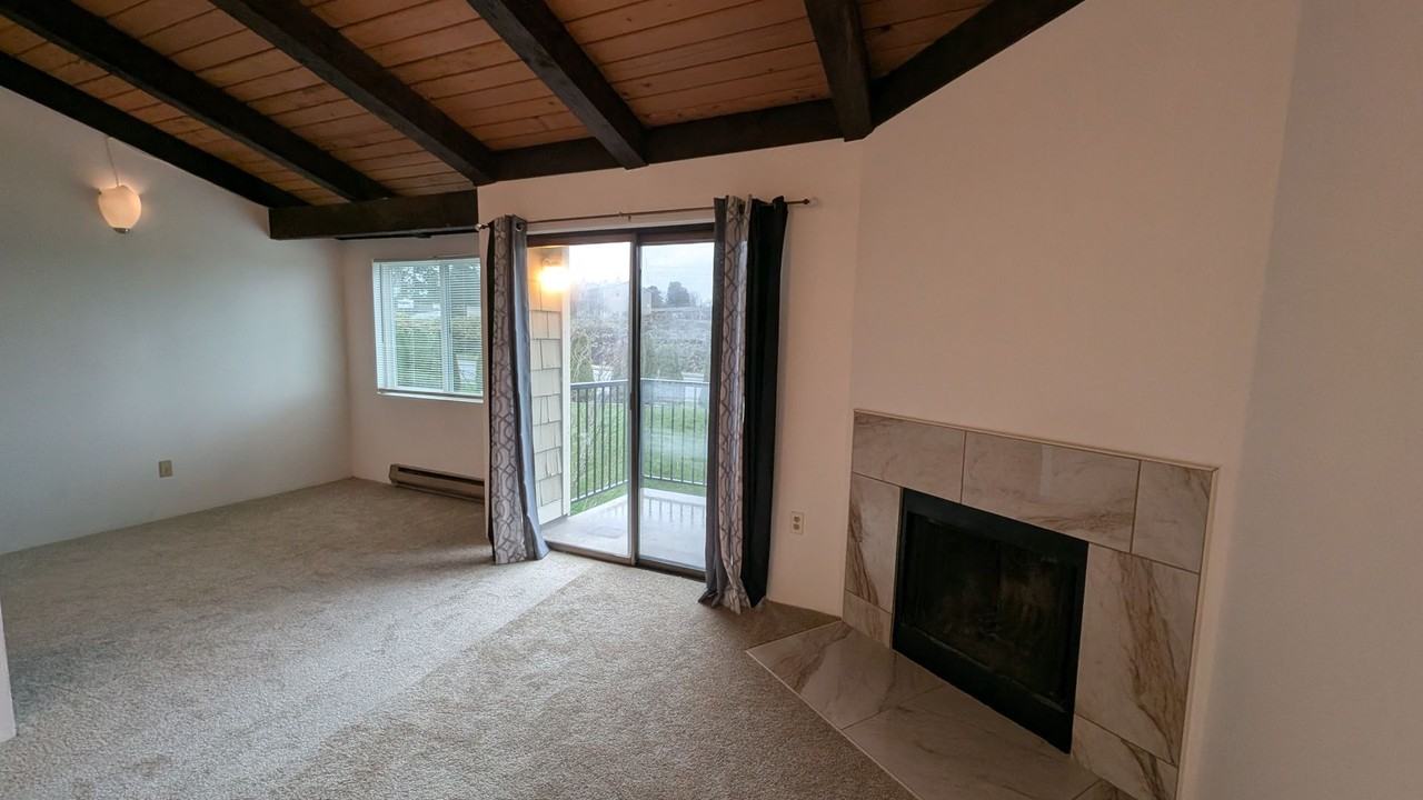 2020 Grant Ave S #M303 - Photo 6 of 21