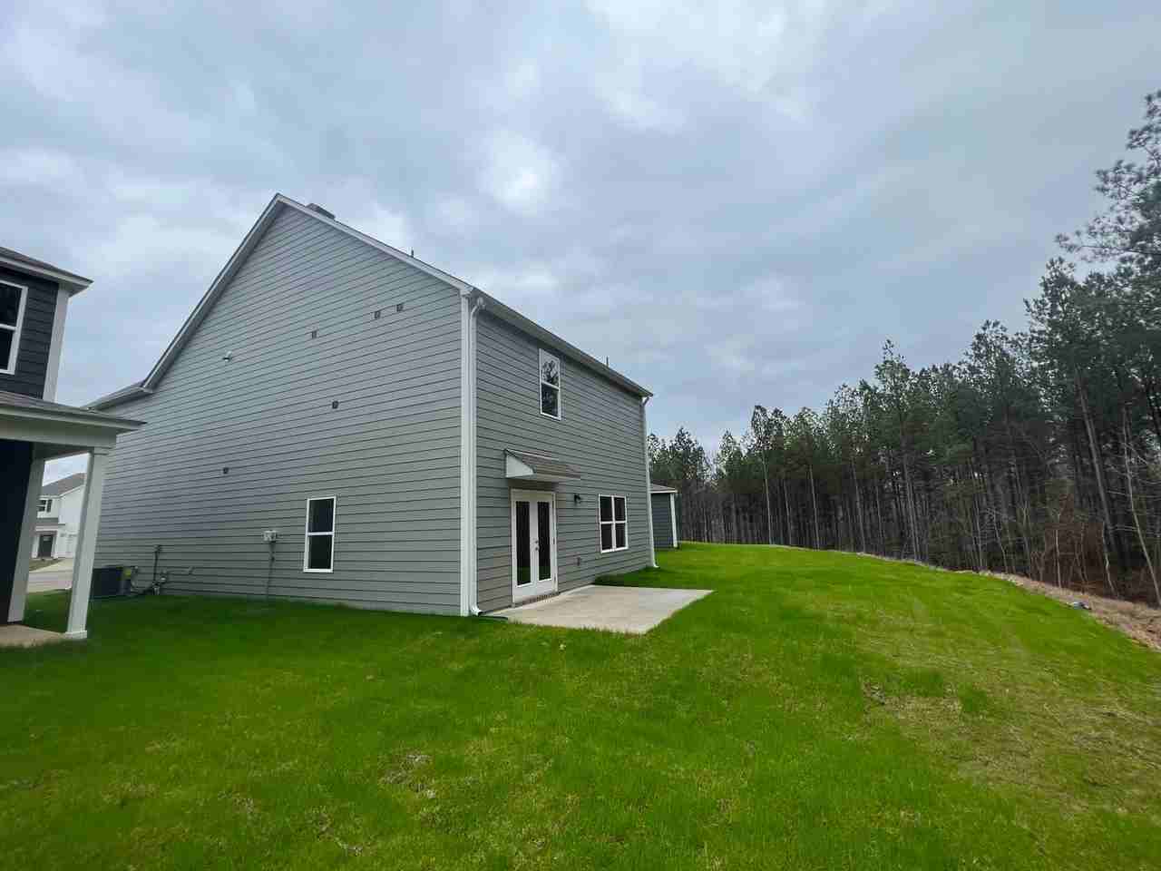 256 Chelsea Park Cir - Photo 4 of 46