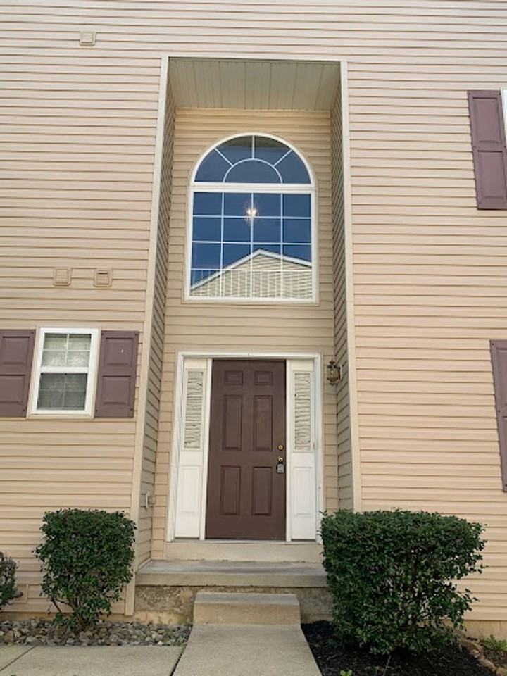 6870 Hunt Dr - Photo 3 of 26