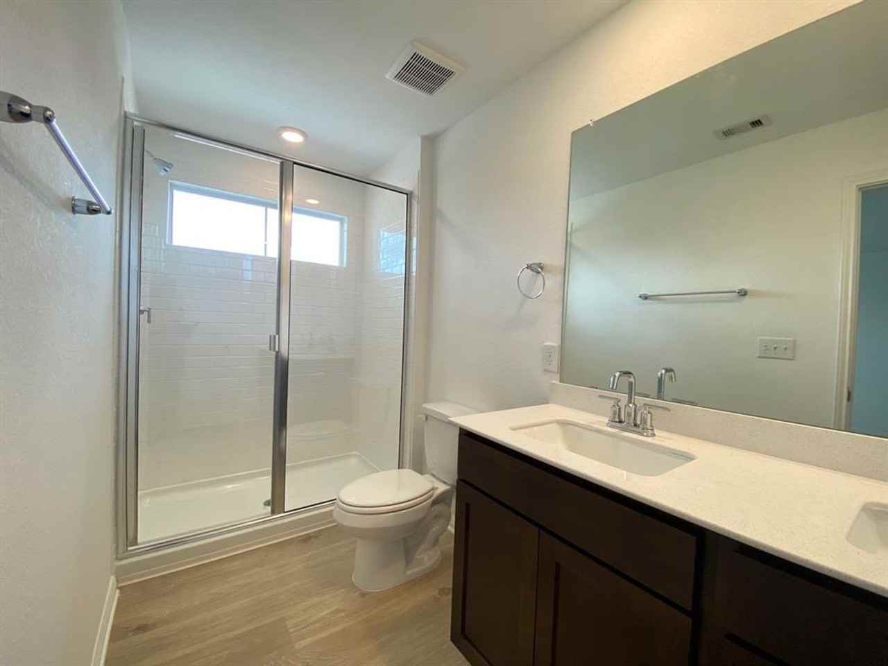 217 Saide St - Photo 6 of 7