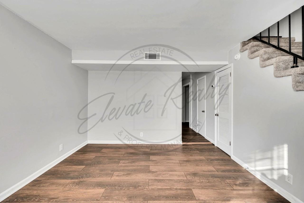 2537 Highland Trace Dr - Photo 4 of 28