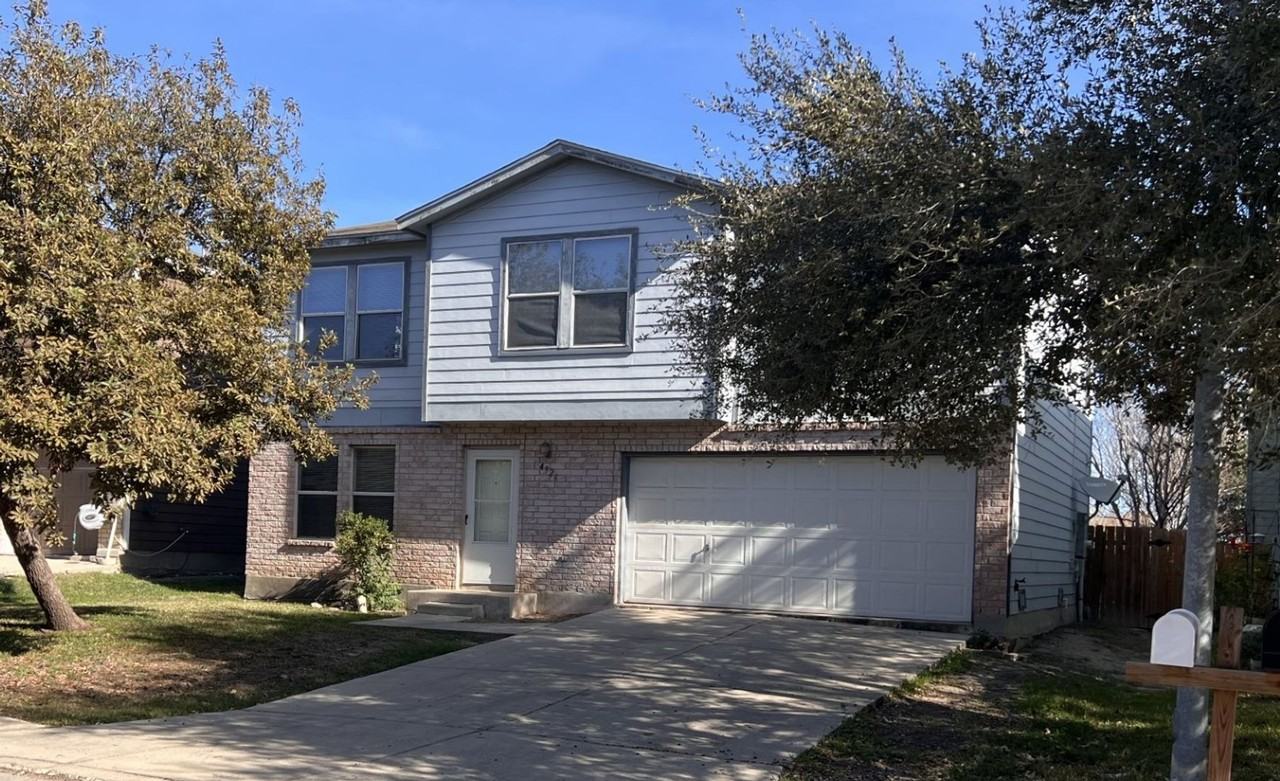 4926 Heather Pass - Photo 2 of 37