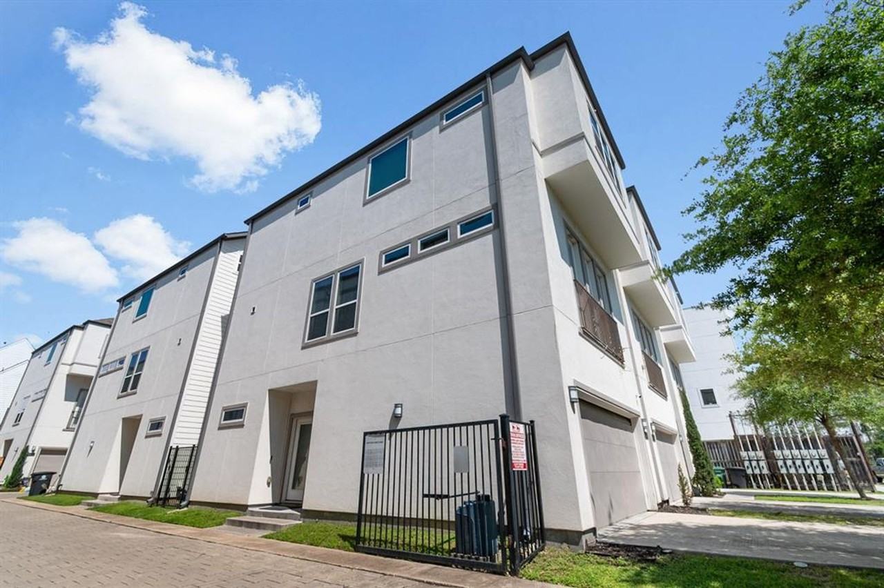 411 N Nagle St #A - Photo 2 of 24