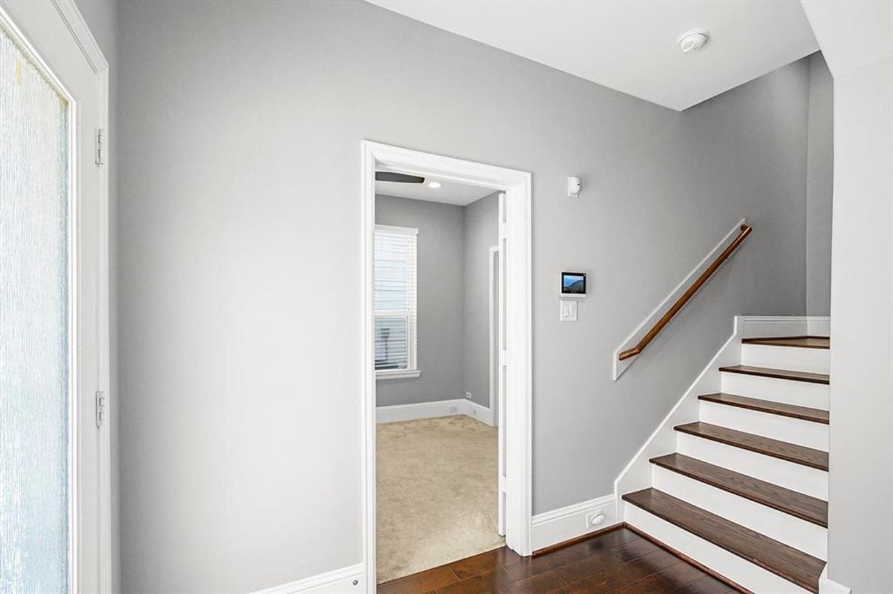 411 N Nagle St #A - Photo 4 of 24