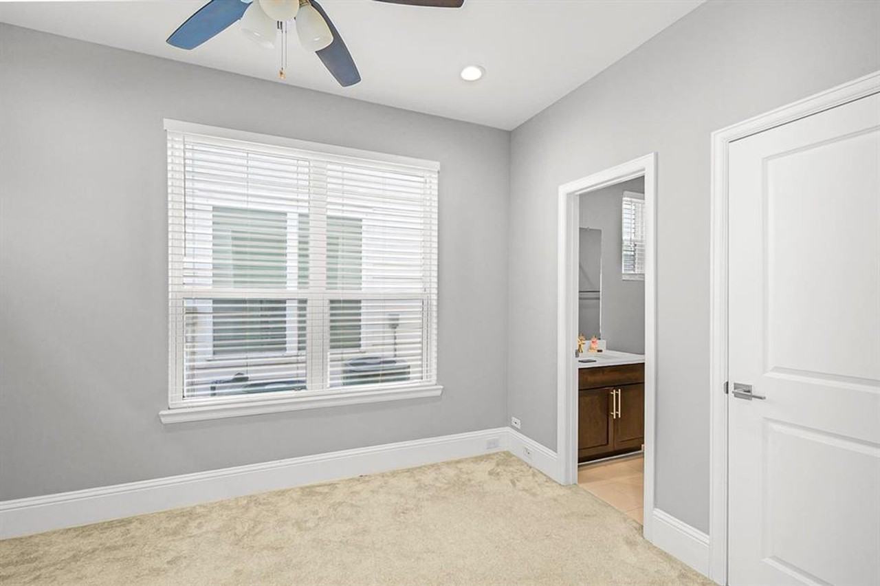 411 N Nagle St #A - Photo 5 of 24