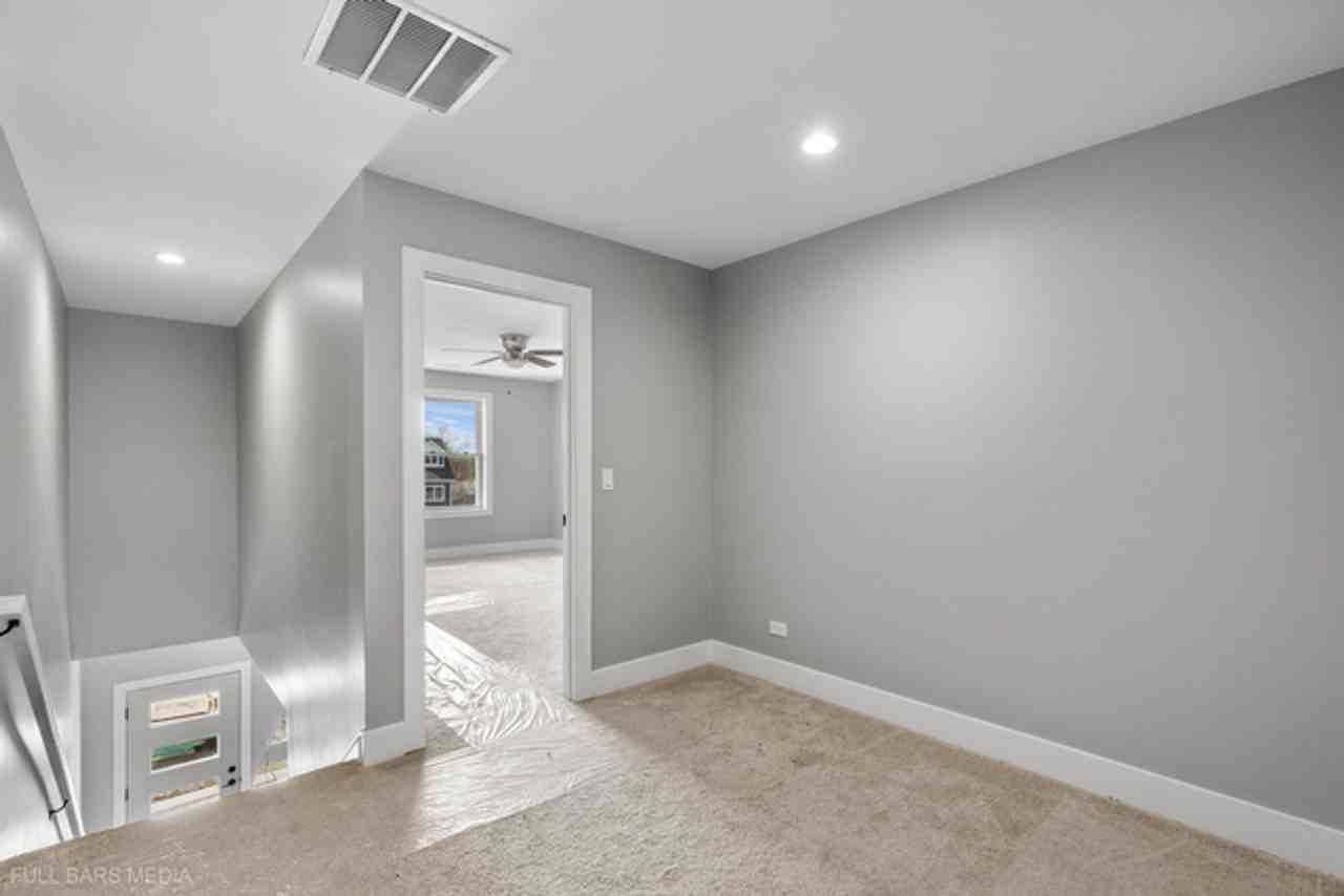 4016 Faith Ln - Photo 7 of 34