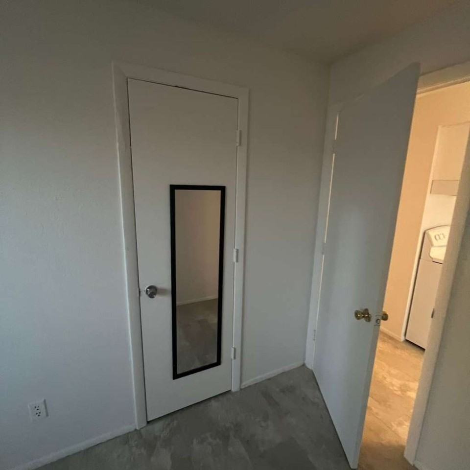 3708 Estelle St - Photo 6 of 27