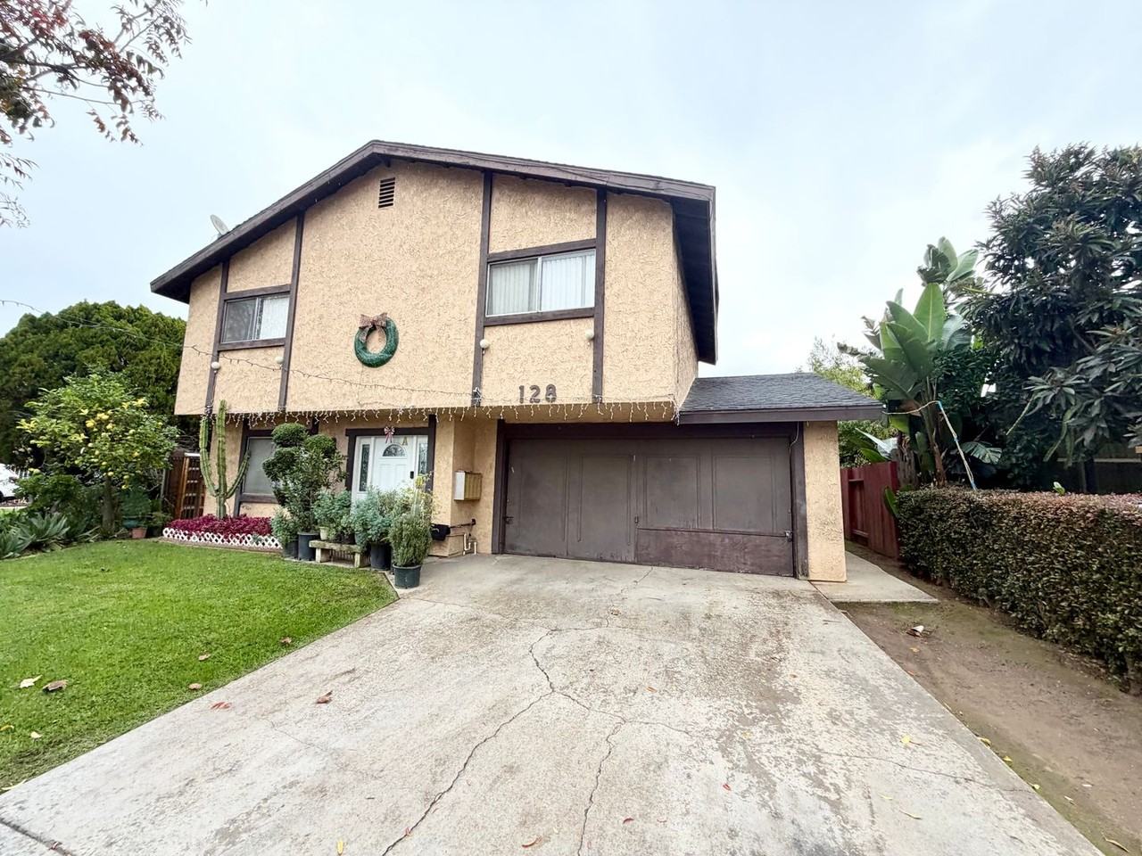 128 N 1st St - Photo 2 of 20