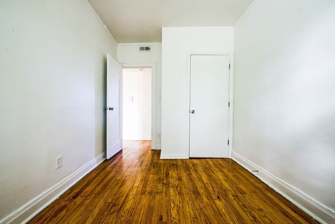 102 S 17th Ave Maywood, IL 60153 - Photo 4 of 25