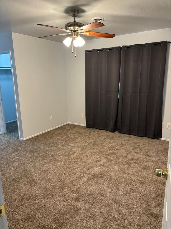 1229 Payne Ct - Photo 5 of 12