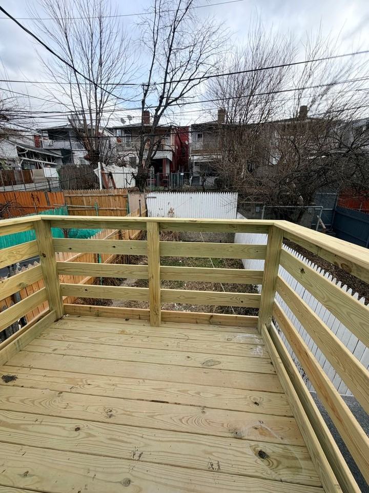 927 N 12th St - Photo 5 of 16