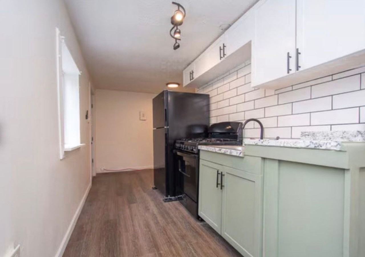 1142 E Kentucky St - Photo 4 of 10