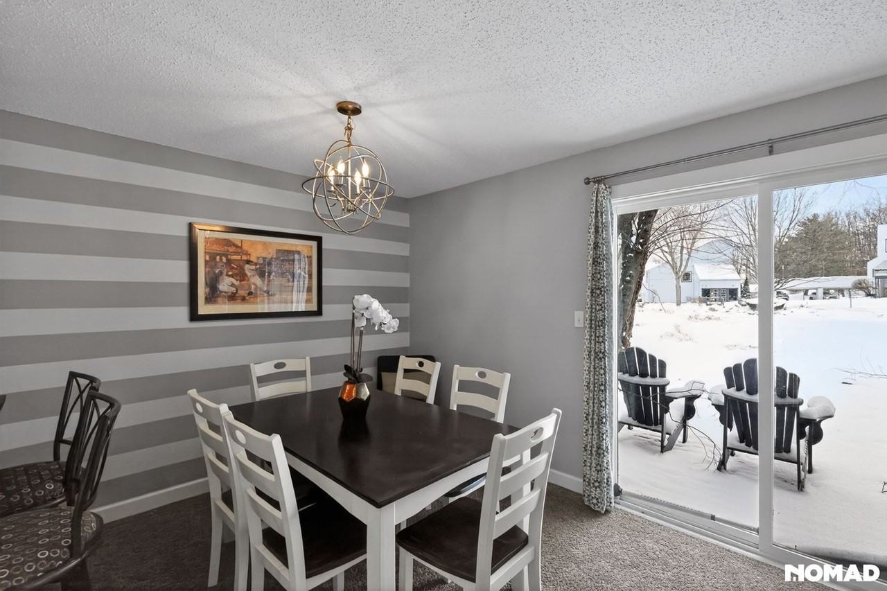 18101 Stoneridge St - Photo 5 of 26