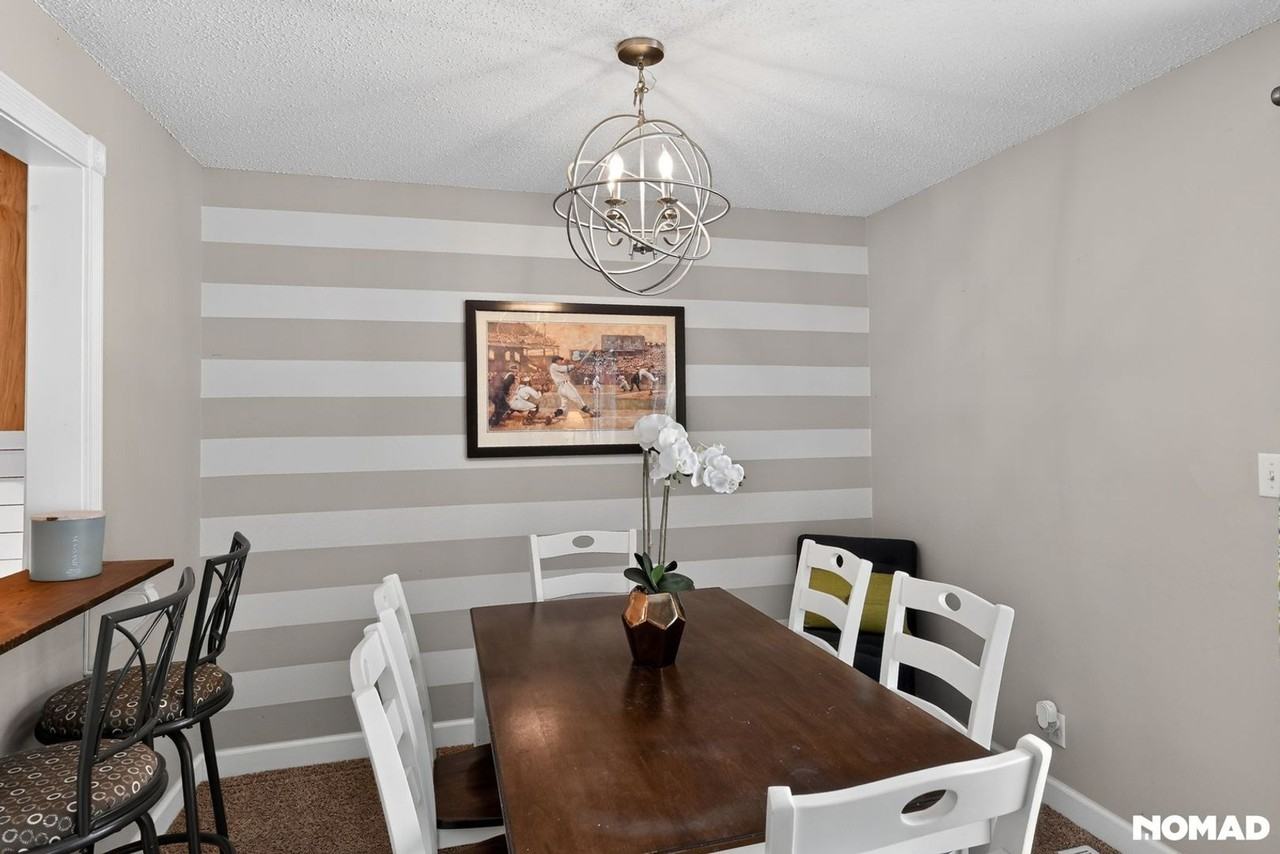 18101 Stoneridge St - Photo 6 of 26