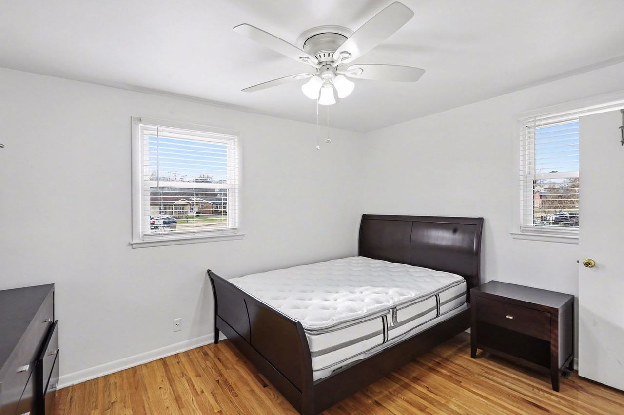 6600 Beacon Ln - Photo 7 of 15