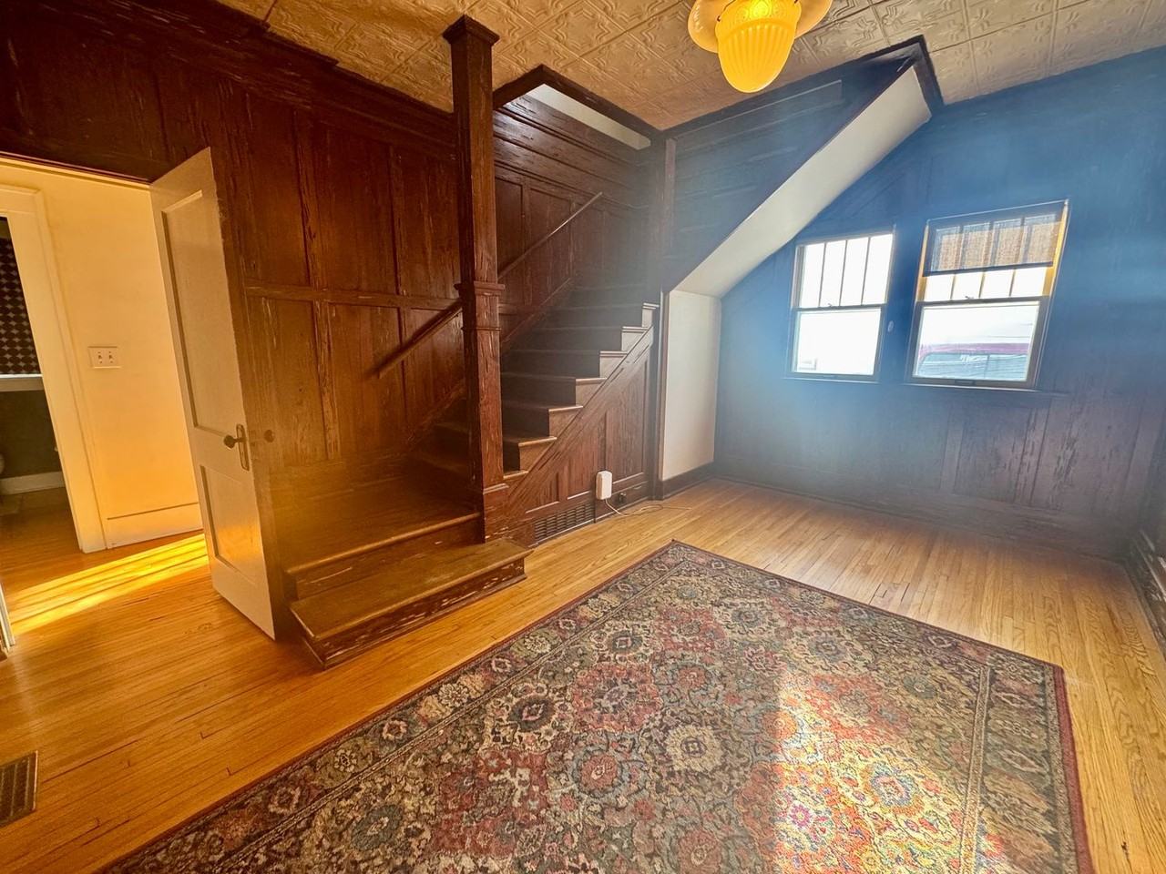 810 S 35th St - Photo 6 of 25