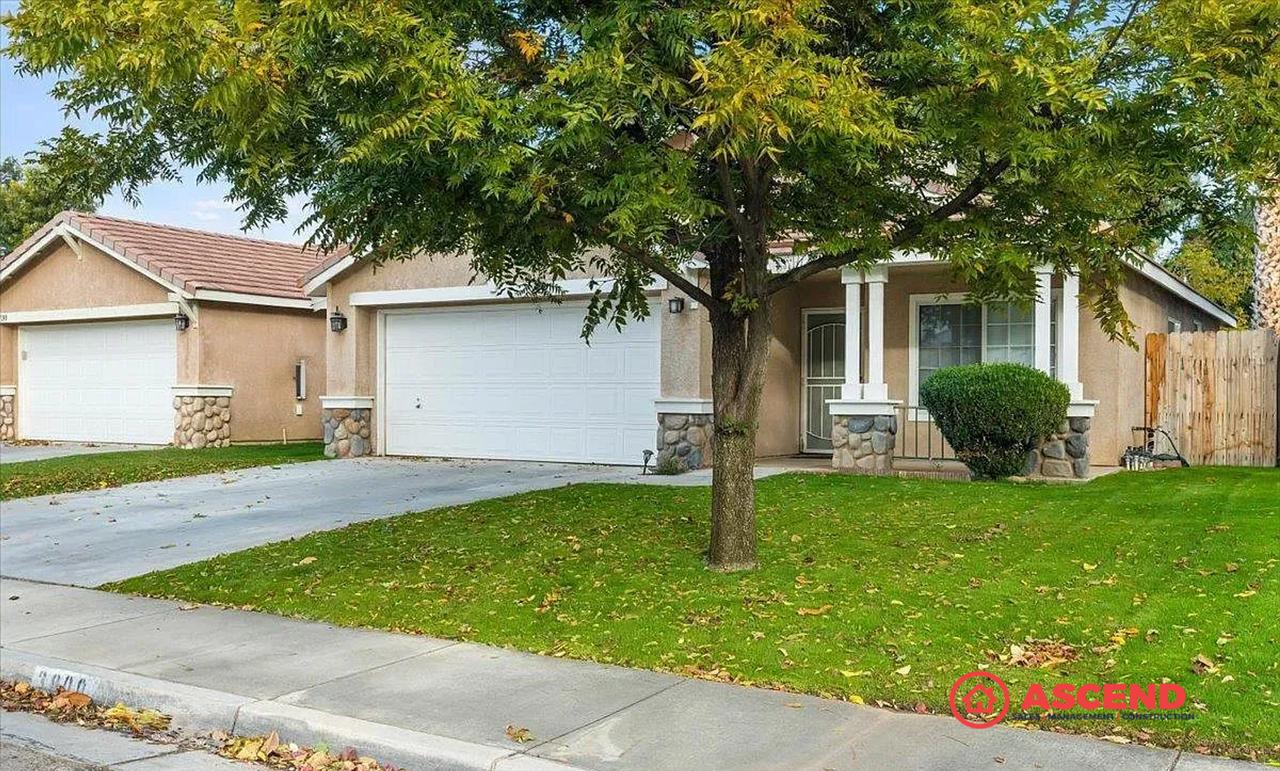 3800 Amur Maple Dr - Photo 2 of 27