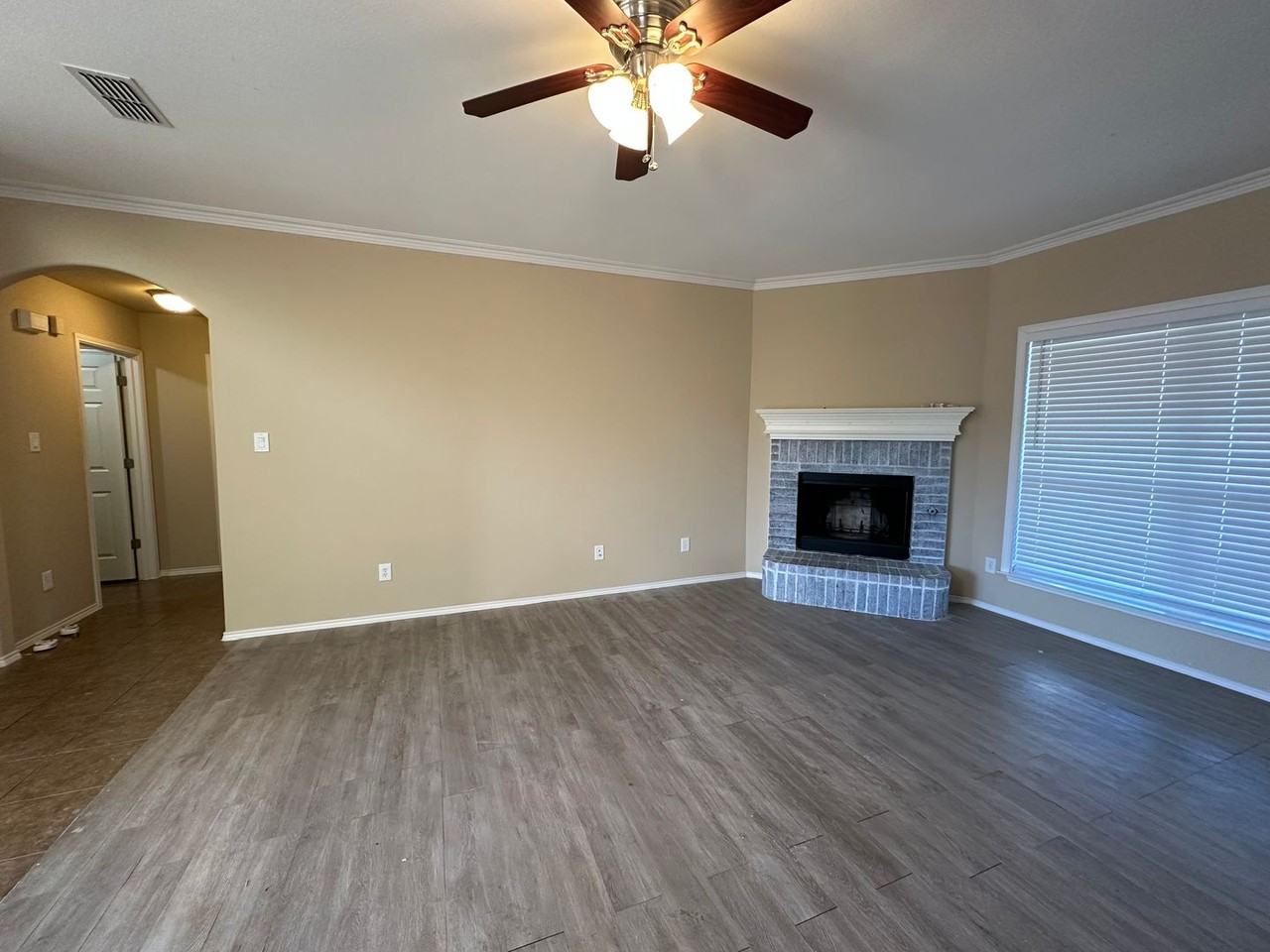 1813 Balsam Gap - Photo 2 of 14