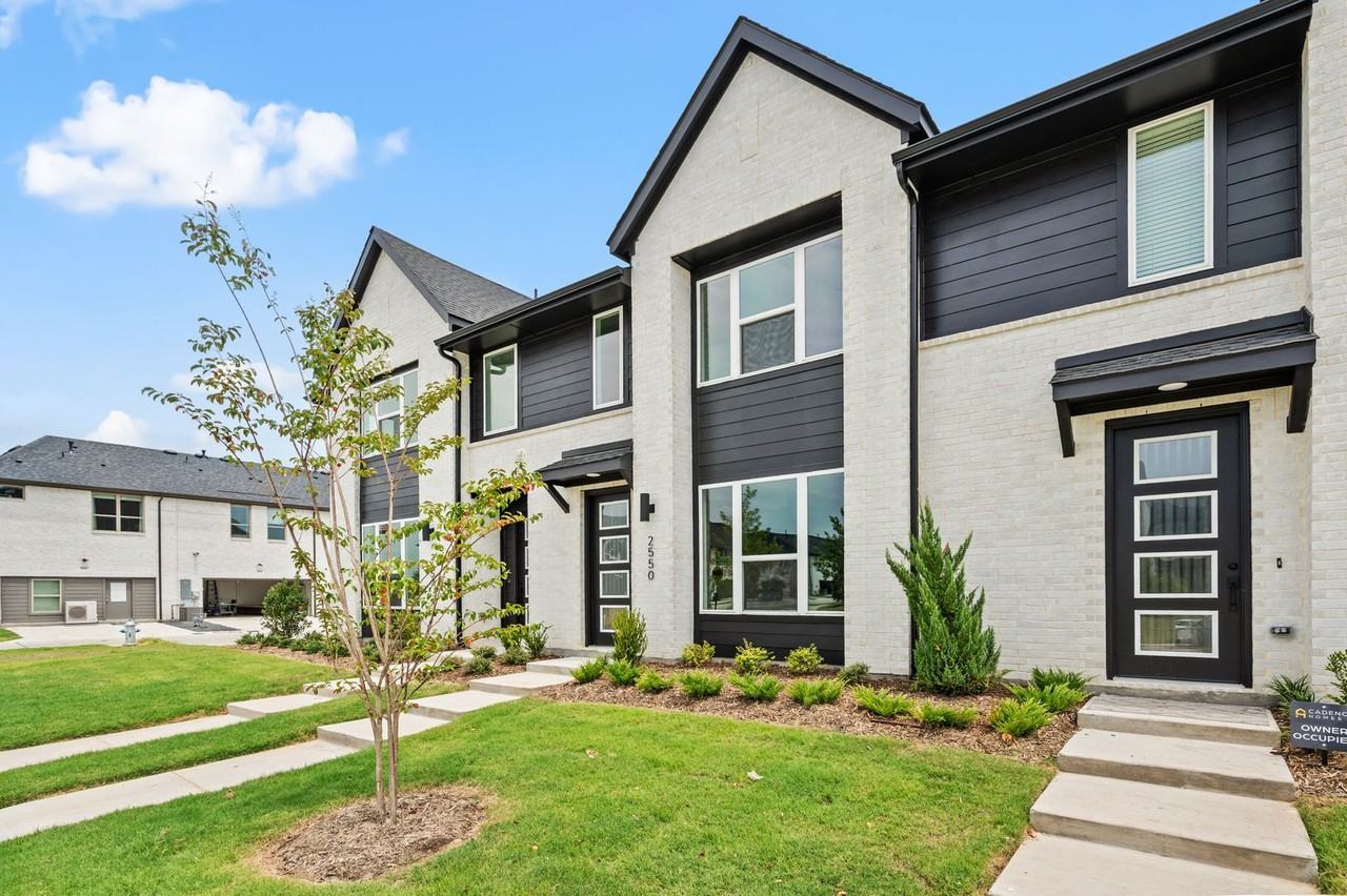 2550 Brunswick Way - Photo 2 of 22