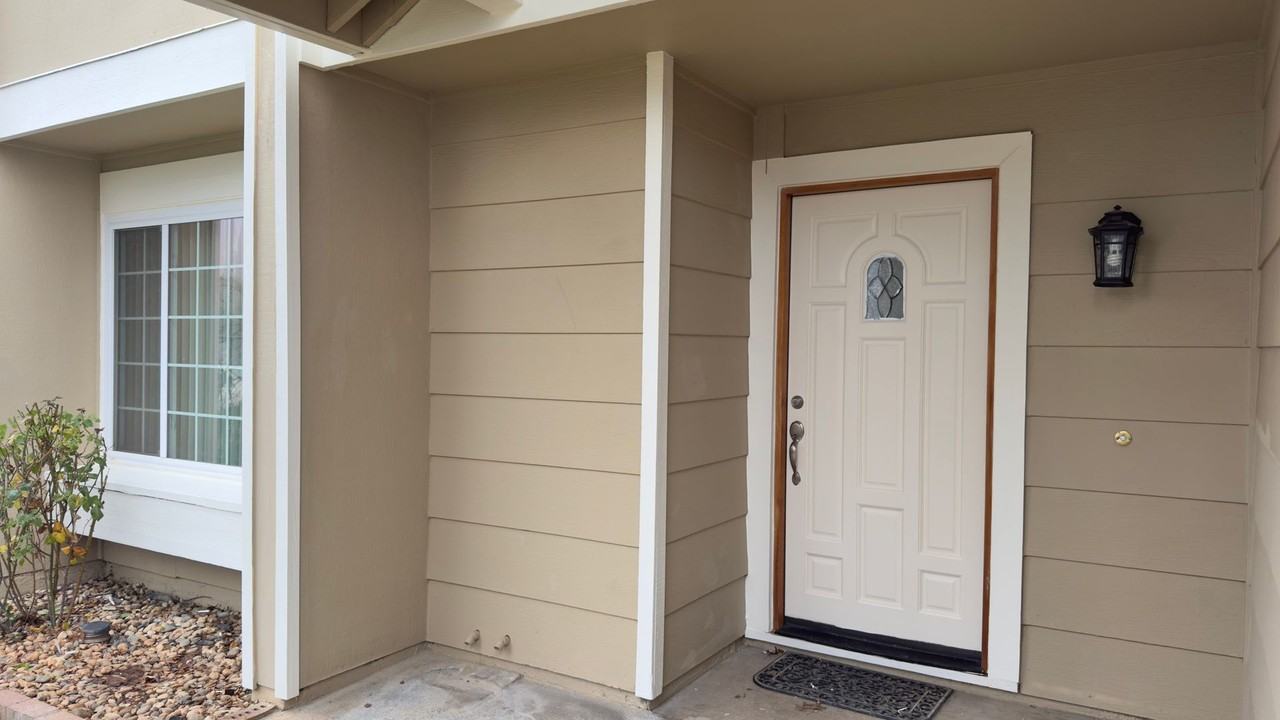 3347 Calico Ct - Photo 3 of 36