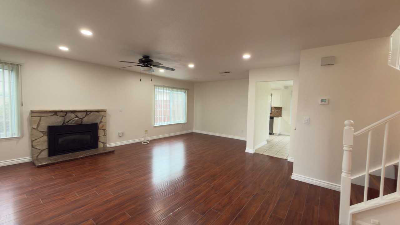 3347 Calico Ct - Photo 6 of 36