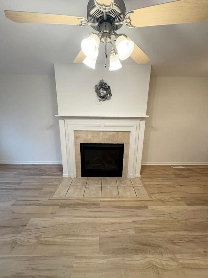 615 S Mclean St - Photo 5 of 18