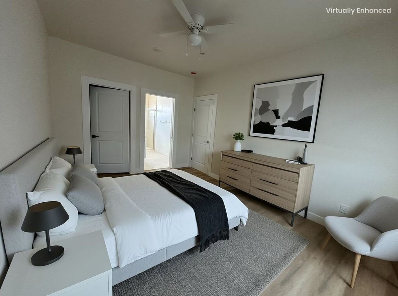 165 W 75th St - Photo 2 of 15