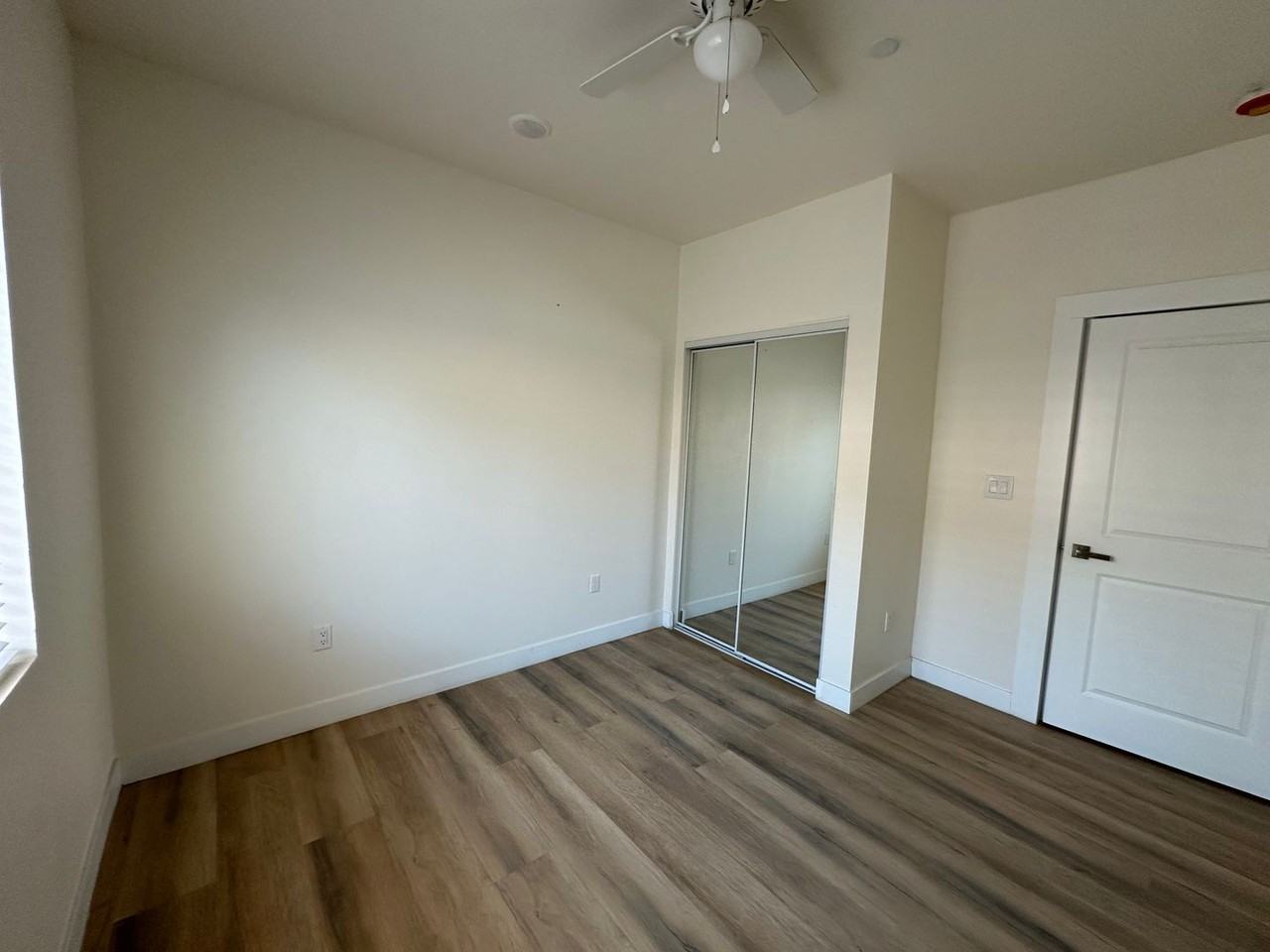 165 W 75th St - Photo 7 of 15