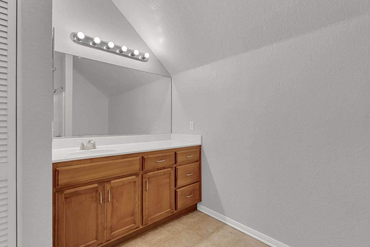 4910 Jurupa Ave - Photo 7 of 19