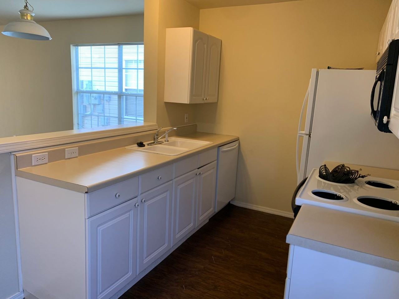 4035 Rawson Rd - Photo 4 of 12