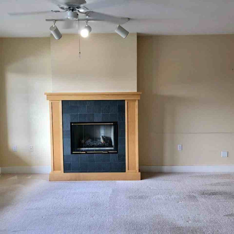 1108 S Holladay Dr #14 - Photo 4 of 34