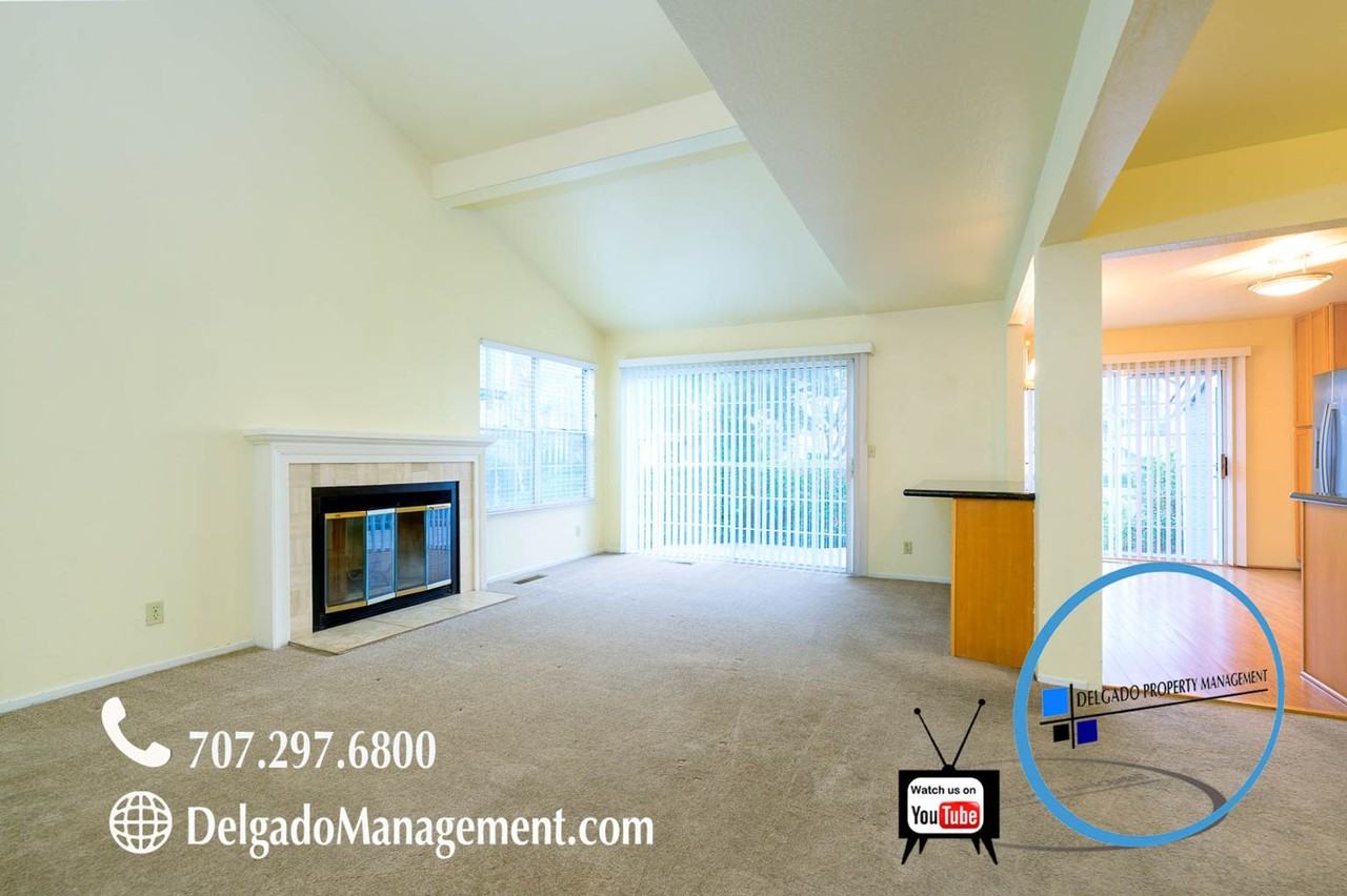 191 E B St - Photo 6 of 31