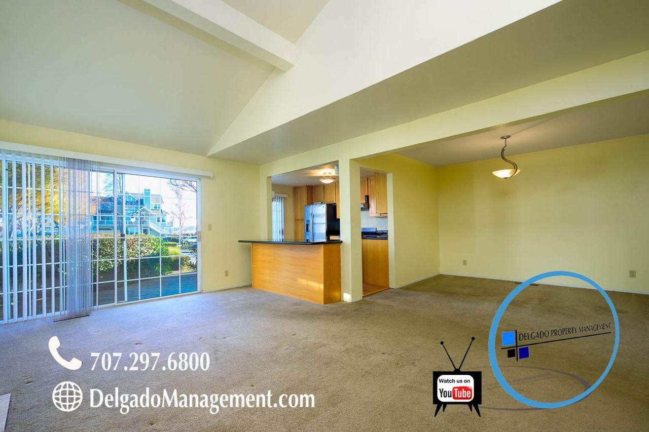 191 E B St - Photo 7 of 31