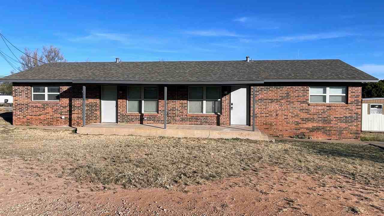 1907 29th St - Photo 2 of 15