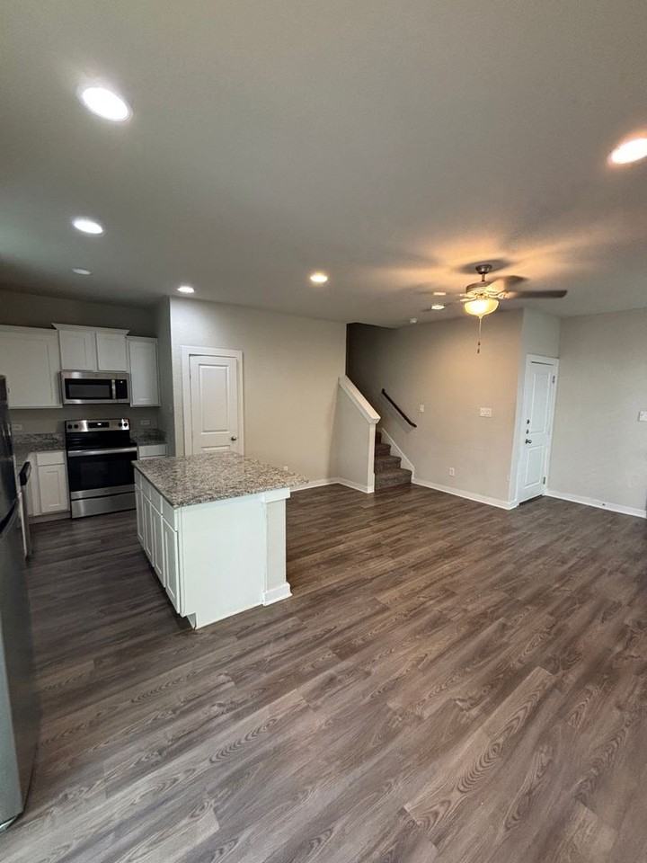 13314 Stadium Cv #101 - Photo 7 of 19