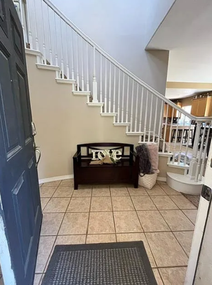 2638 Niverth Pl - Photo 4 of 19