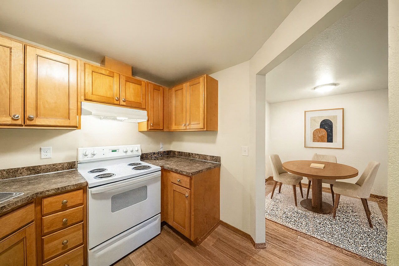 Modern Comfort Living at Cheney Heights | 2 Bedroom, 1 Bath - Photo 4 of 9