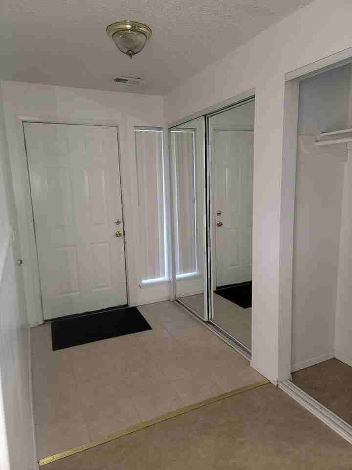 12121 105th Avenue Ct E #D - Photo 4 of 40