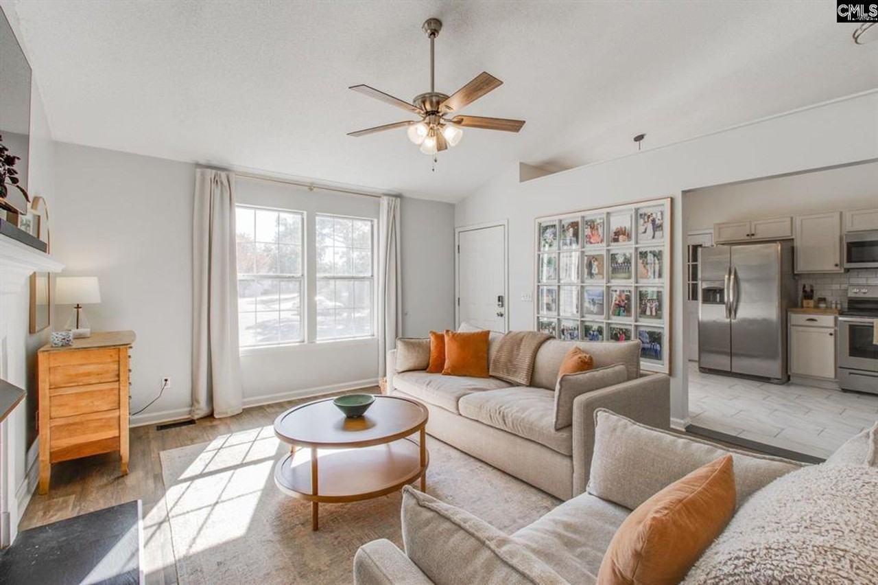 213 Firebridge Ct - Photo 4 of 32